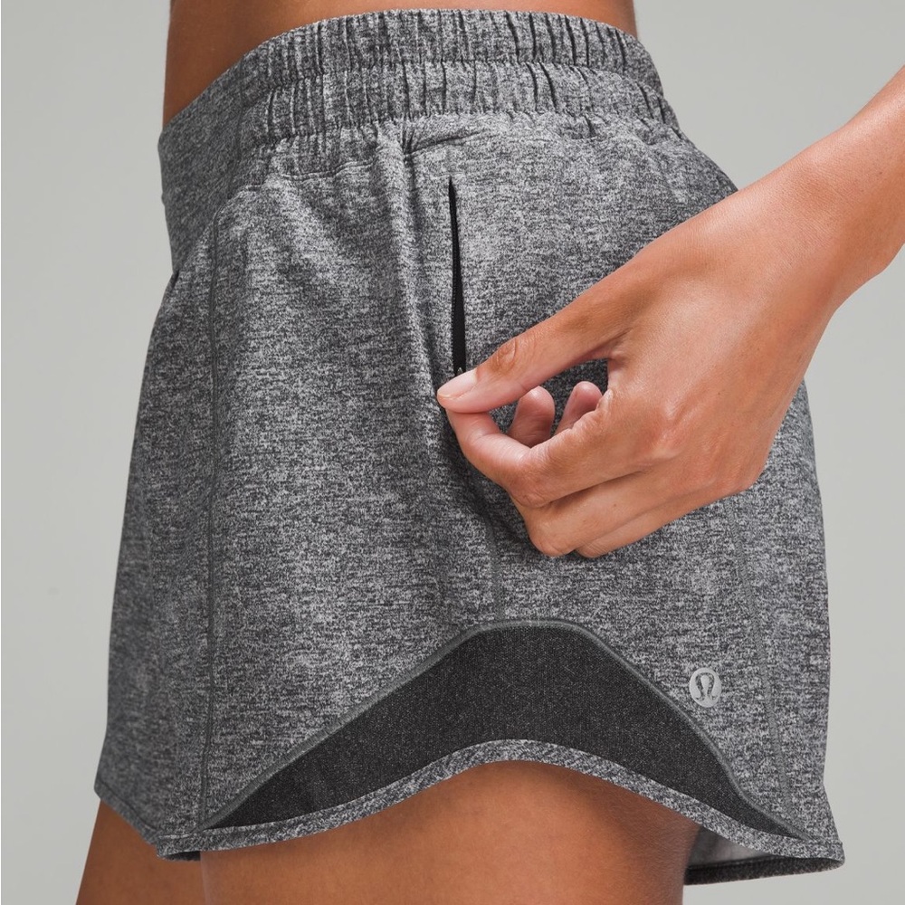 Lululemon Hotty Hot Short 4”